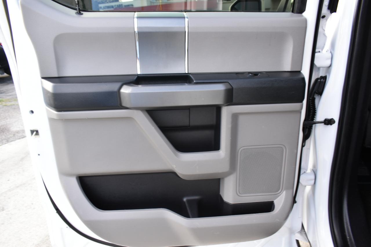 Ford F-150 XLT SuperCrew 4WD 2018