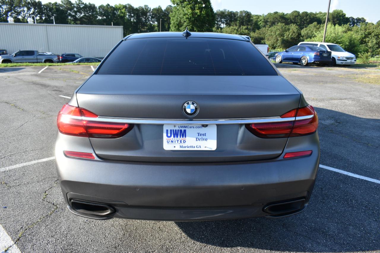 BMW 7-Series 750i xDrive 2018