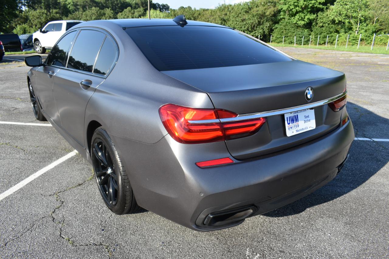 BMW 7-Series 750i xDrive 2018