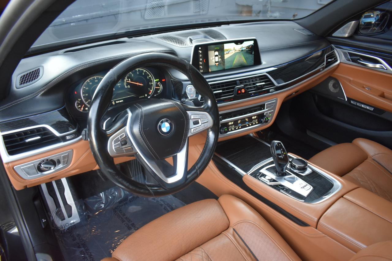 BMW 7-Series 750i xDrive 2018