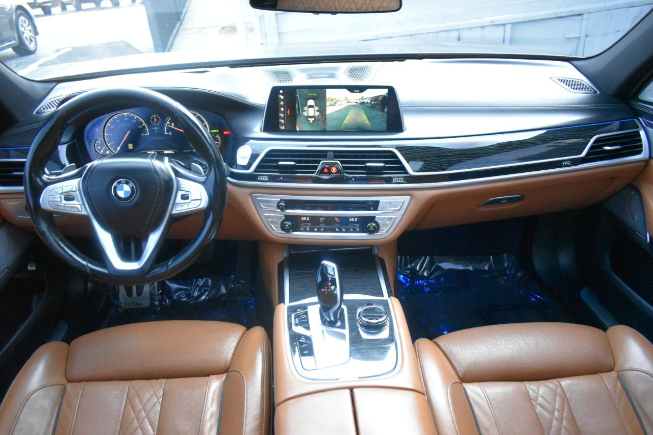 BMW 7-Series 750i xDrive 2018