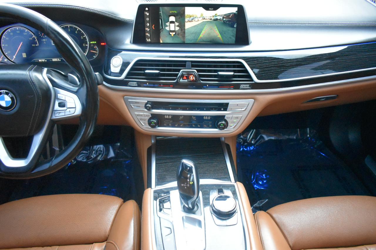 BMW 7-Series 750i xDrive 2018