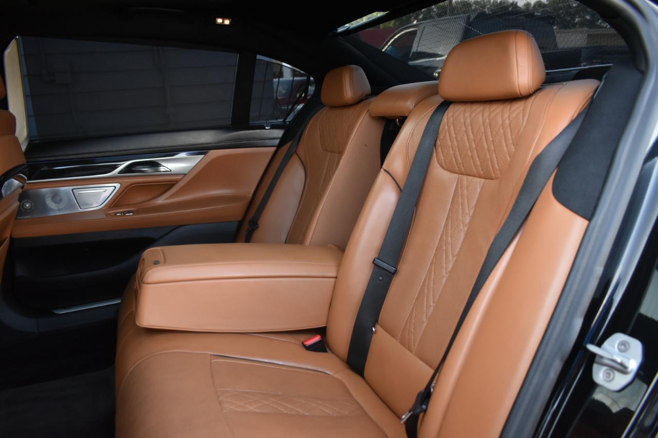 BMW 7-Series 750i xDrive 2018