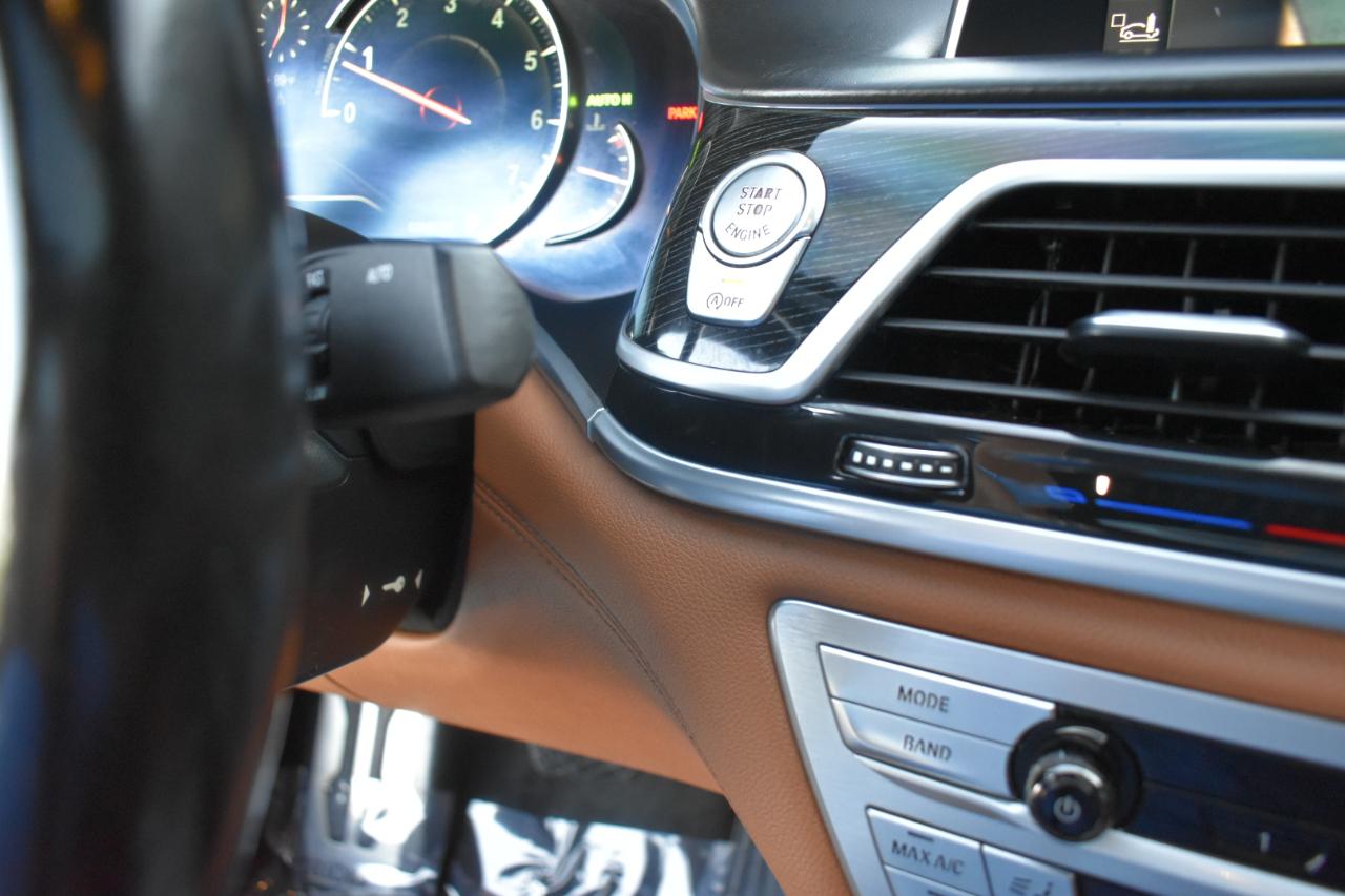 BMW 7-Series 750i xDrive 2018
