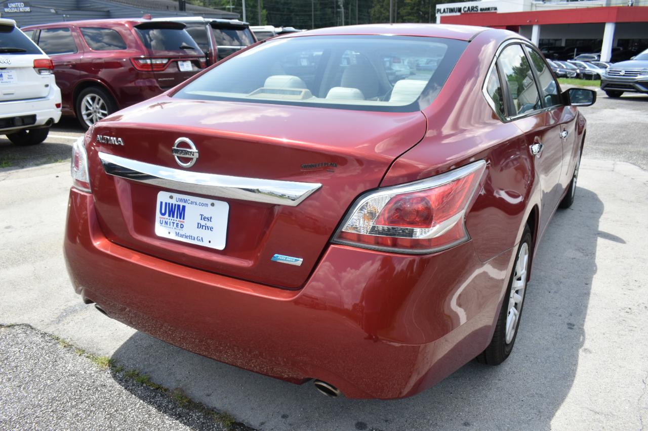 Nissan Altima 2.5 Sedan 2014