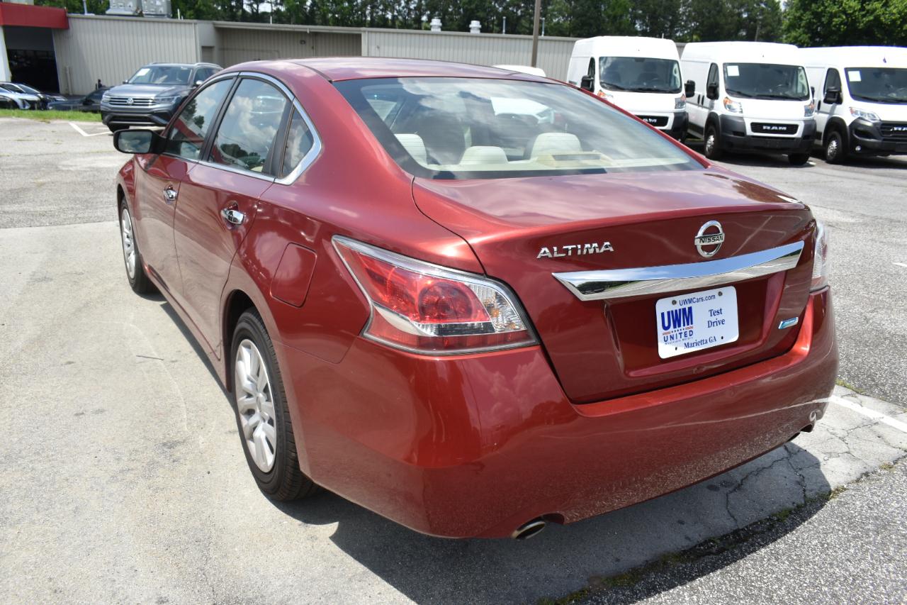 Nissan Altima 2.5 Sedan 2014