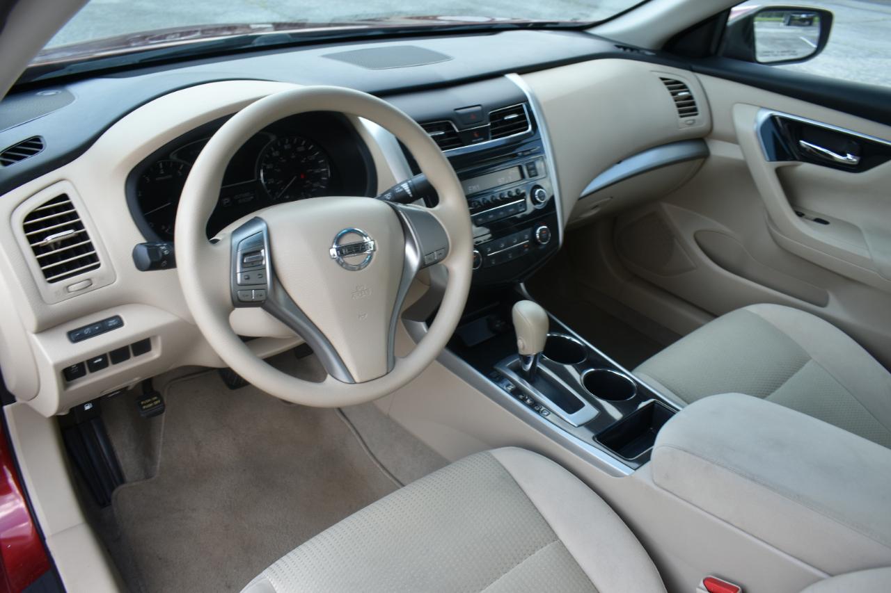 Nissan Altima 2.5 Sedan 2014