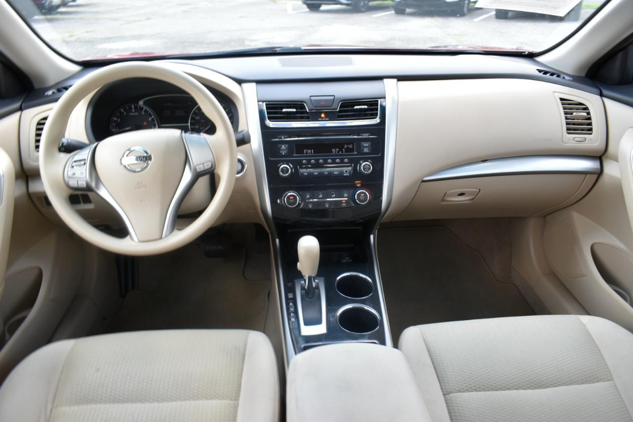 Nissan Altima 2.5 Sedan 2014