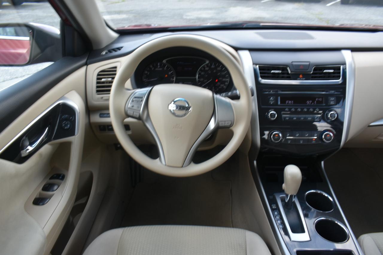 Nissan Altima 2.5 Sedan 2014