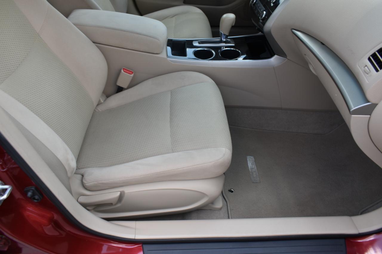 Nissan Altima 2.5 Sedan 2014