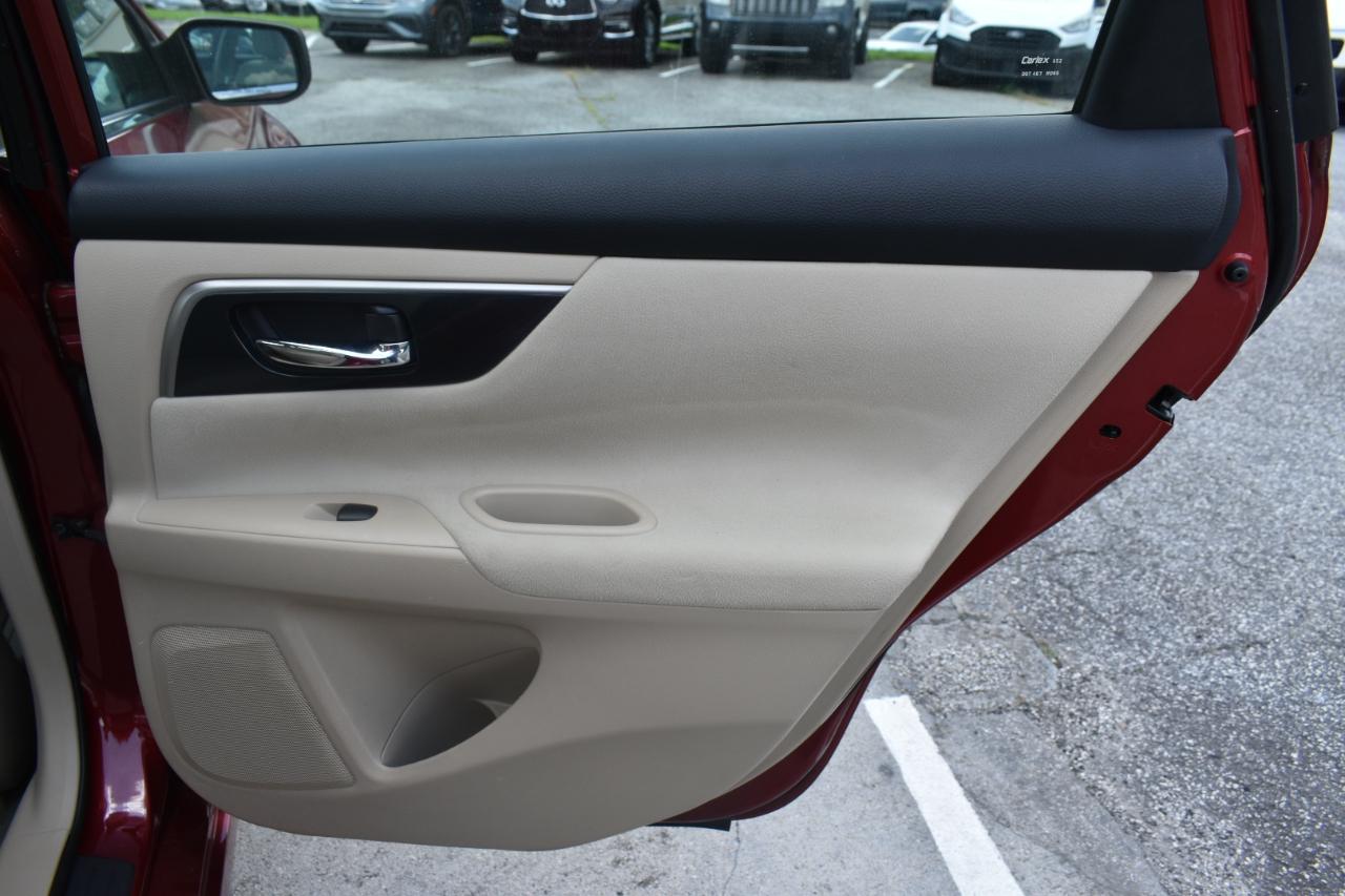Nissan Altima 2.5 Sedan 2014