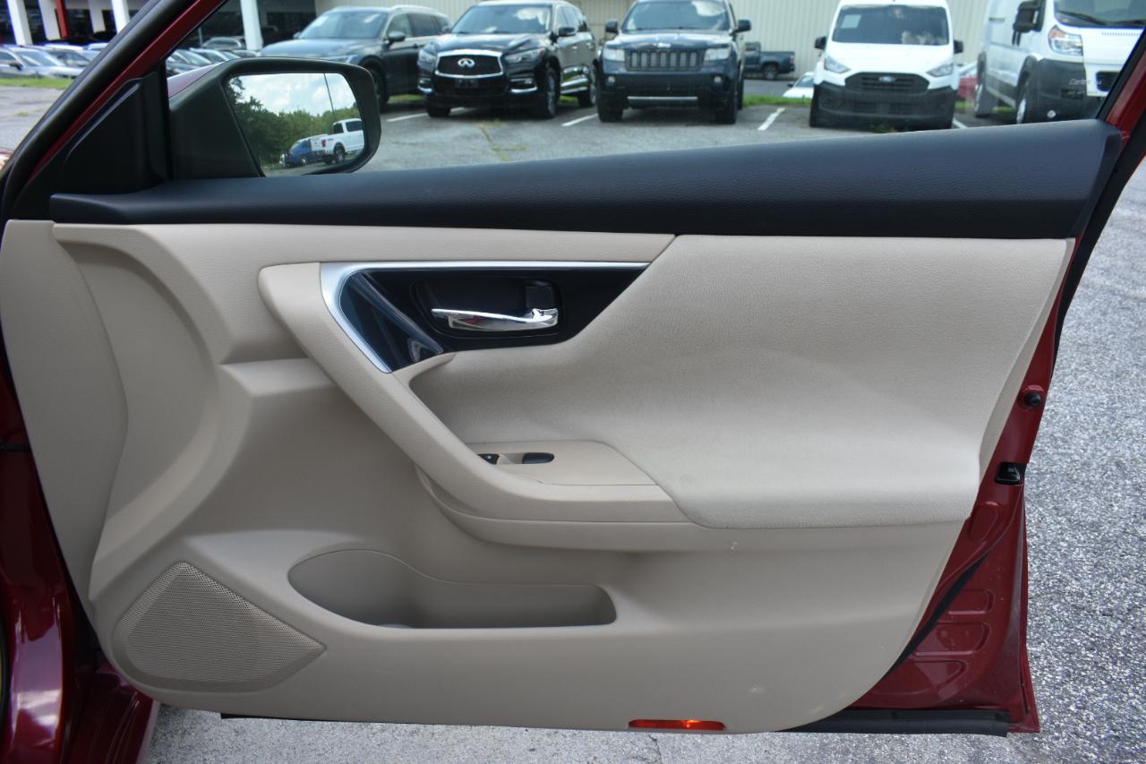Nissan Altima 2.5 Sedan 2014