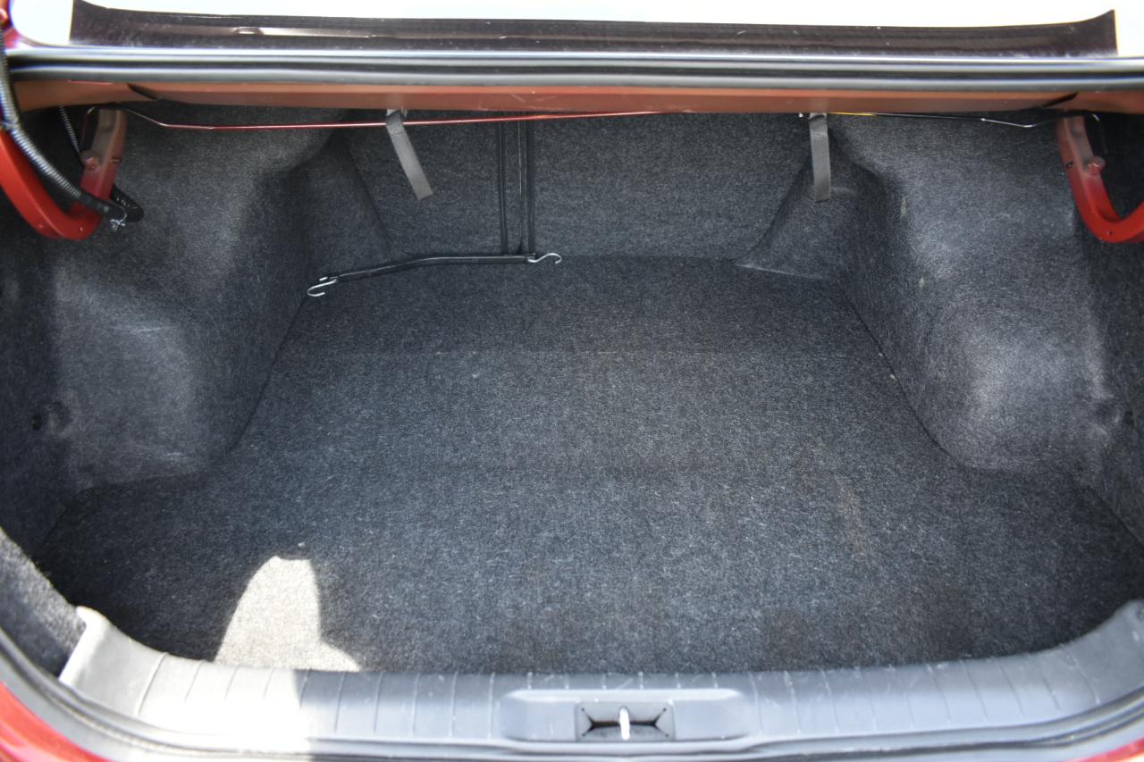 Nissan Altima 2.5 Sedan 2014