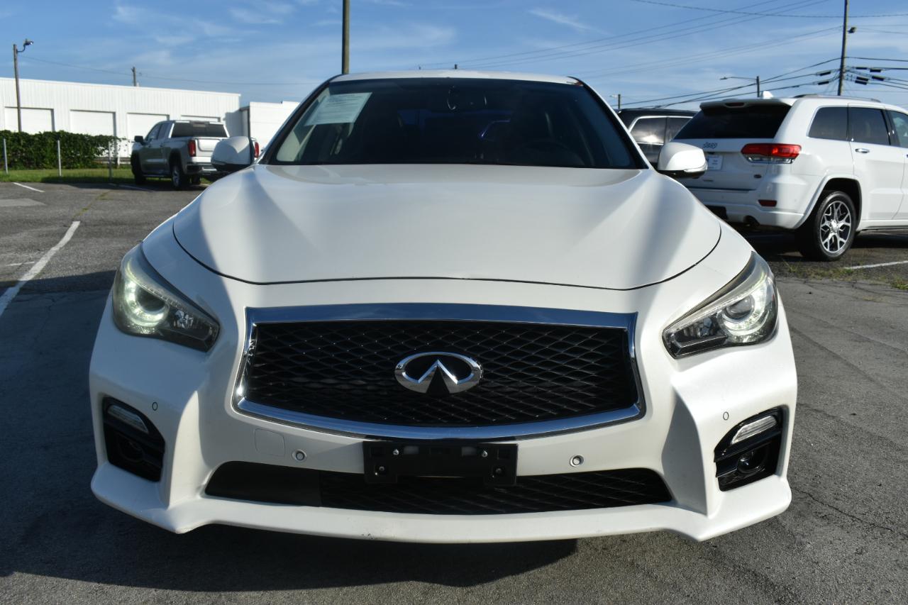 Infiniti Q50 Red Sport 400 AWD 2017