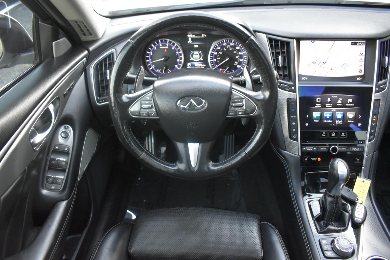Infiniti Q50 Red Sport 400 AWD 2017