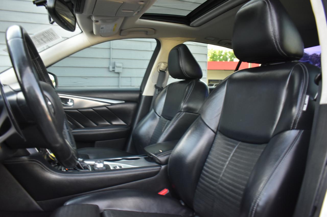 Infiniti Q50 Red Sport 400 AWD 2017