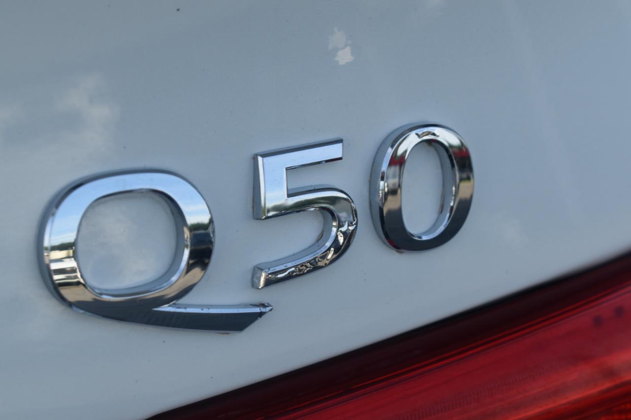 Infiniti Q50 Red Sport 400 AWD 2017