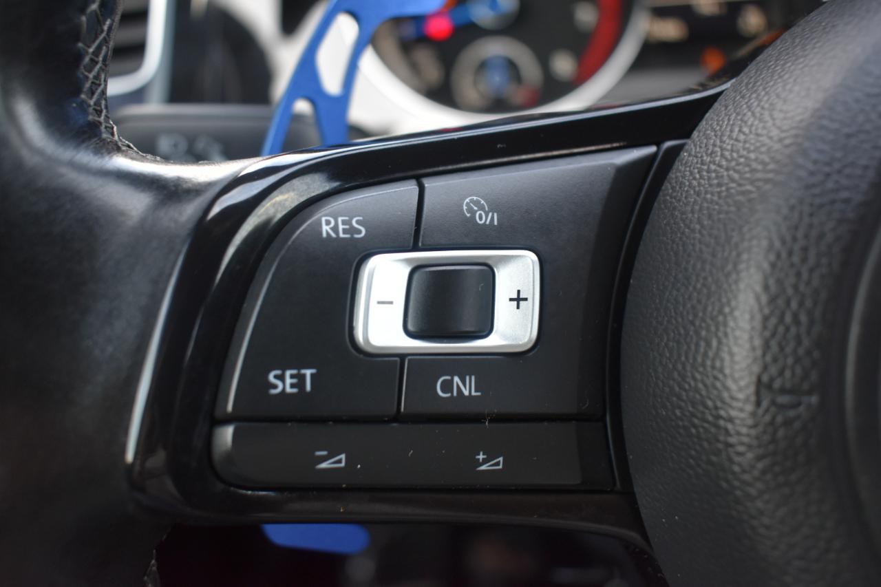 Volkswagen Golf R Base 2015