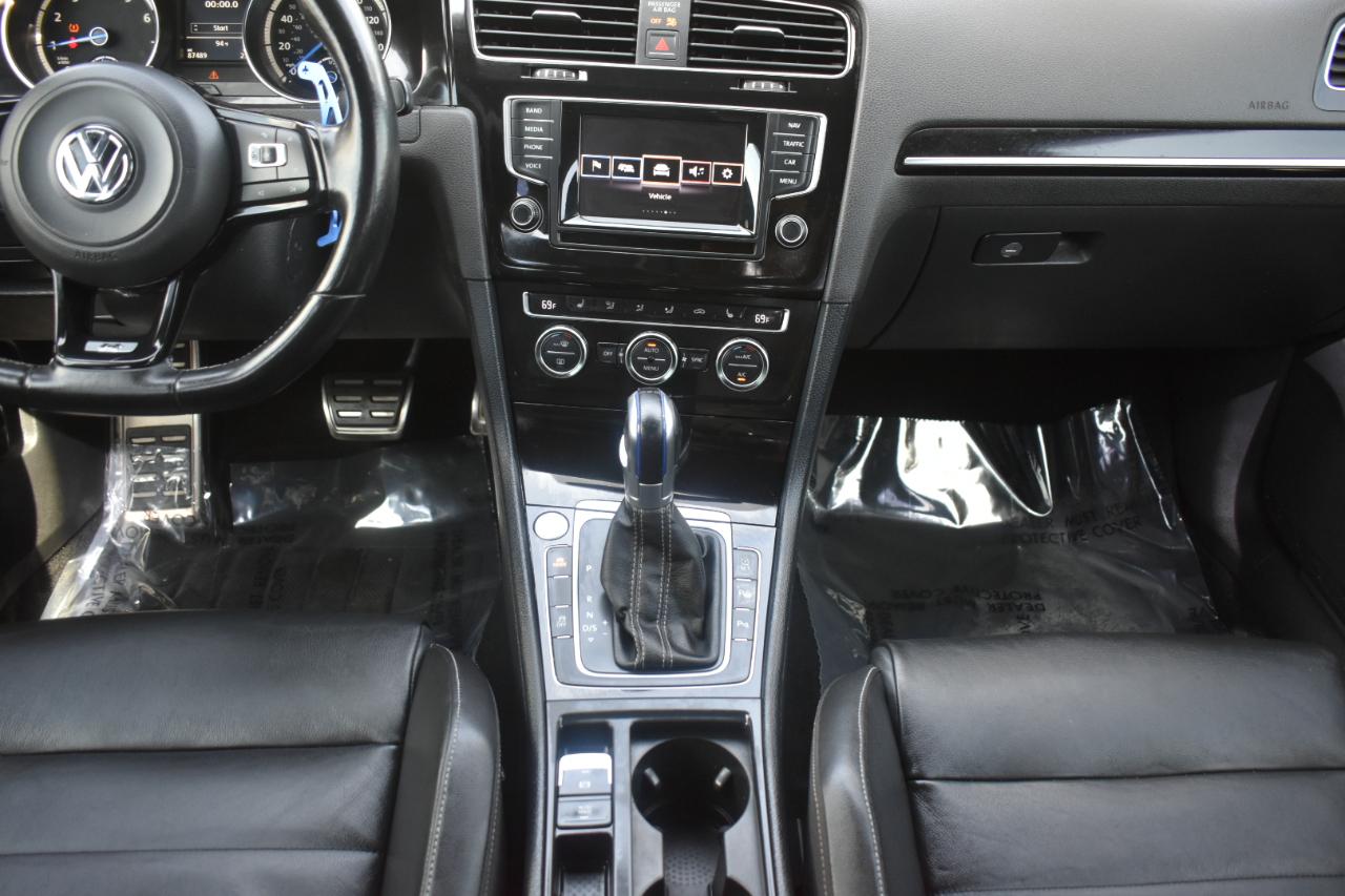 Volkswagen Golf R Base 2015