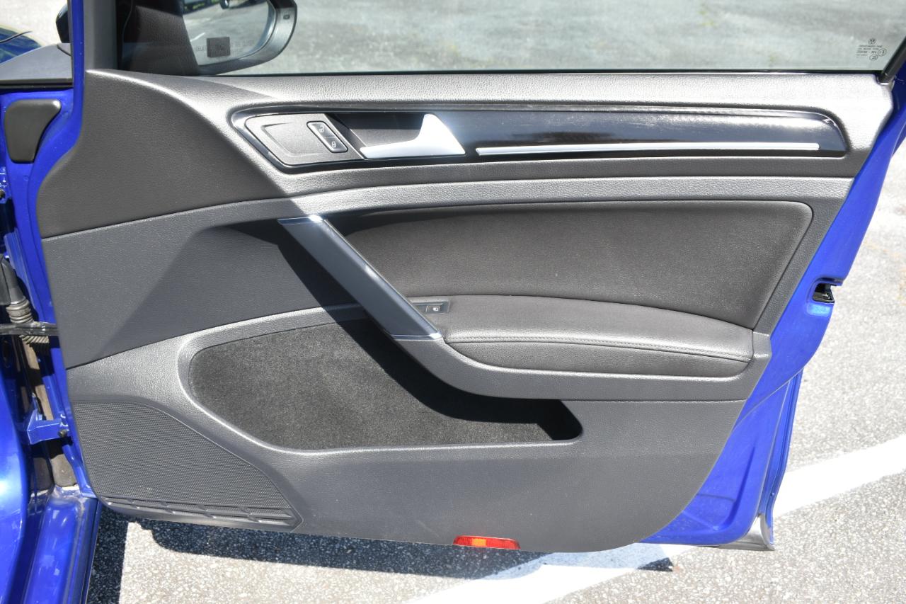 Volkswagen Golf R Base 2015