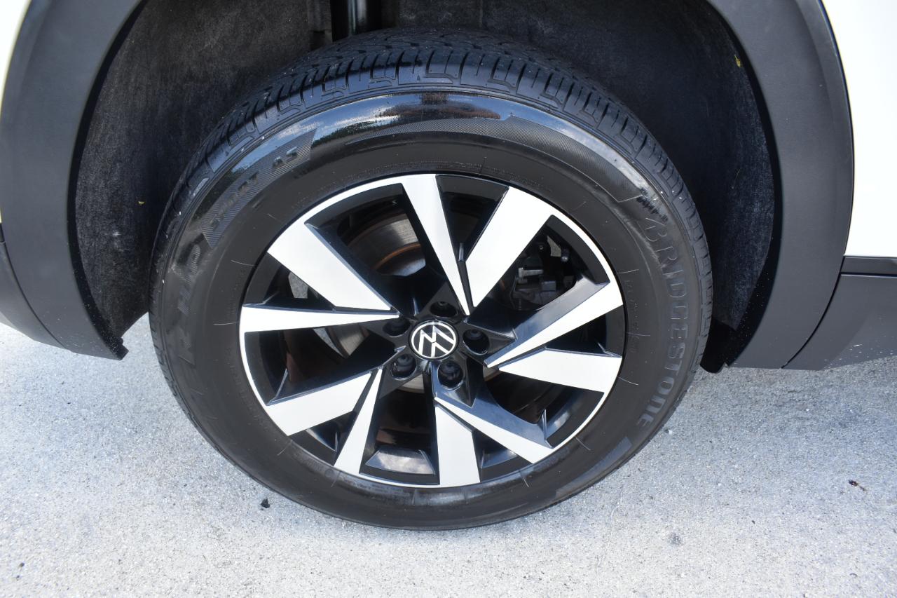 Volkswagen Atlas Cross Sport 2.0T SE FWD 2020