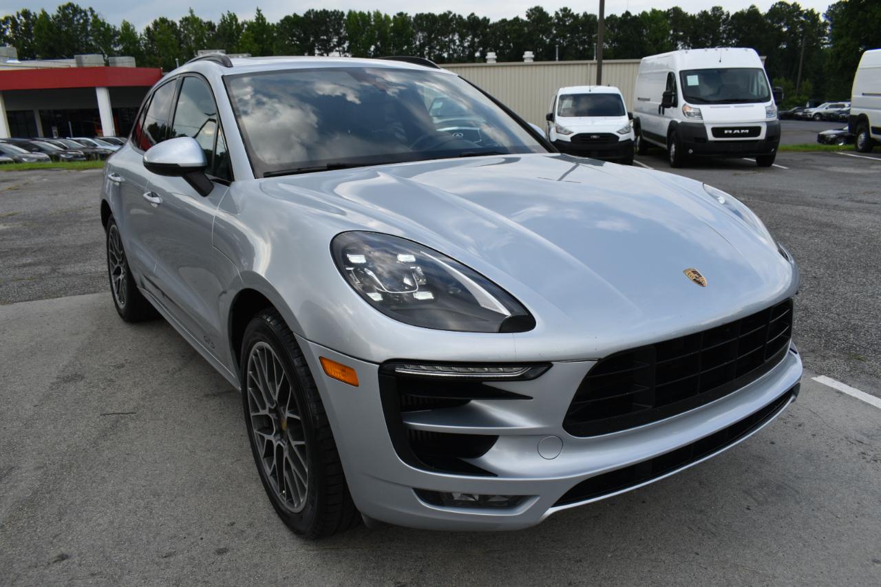 Porsche Macan GTS 2017