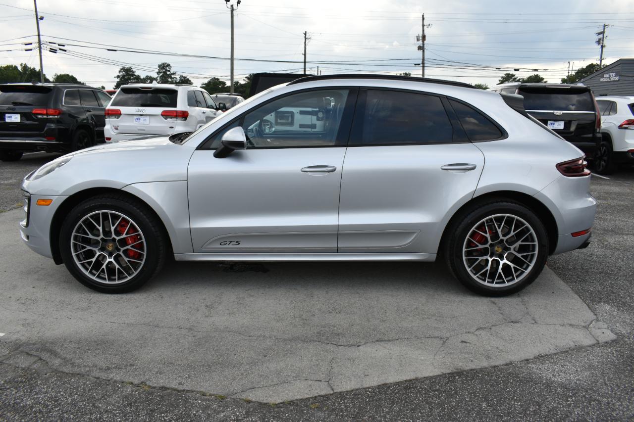 Porsche Macan GTS 2017