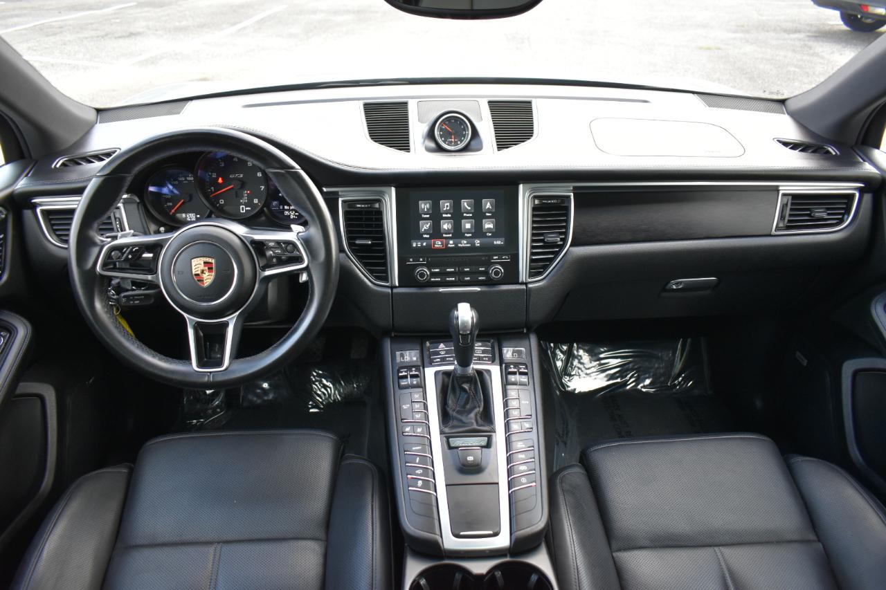 Porsche Macan GTS 2017