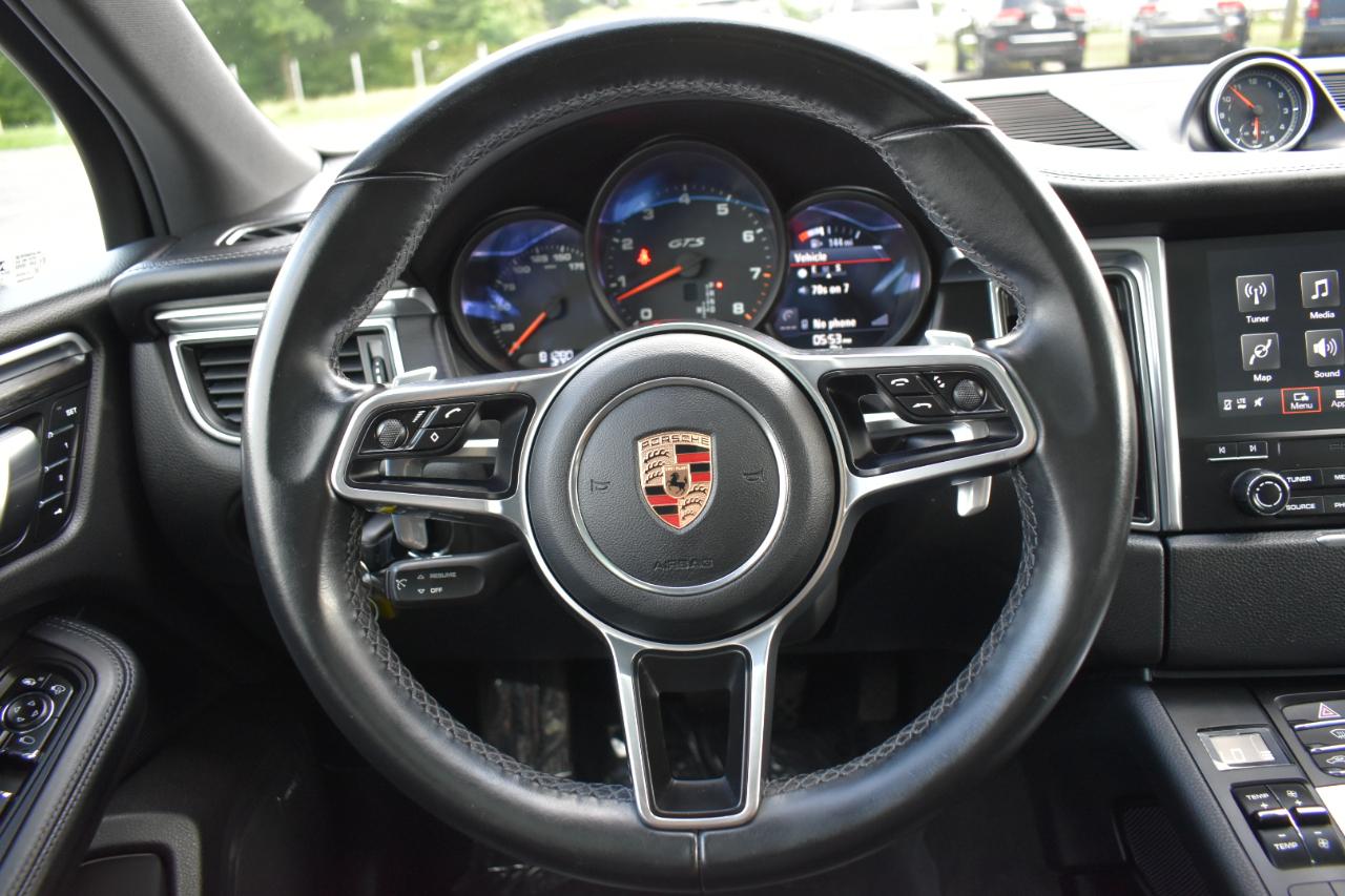 Porsche Macan GTS 2017