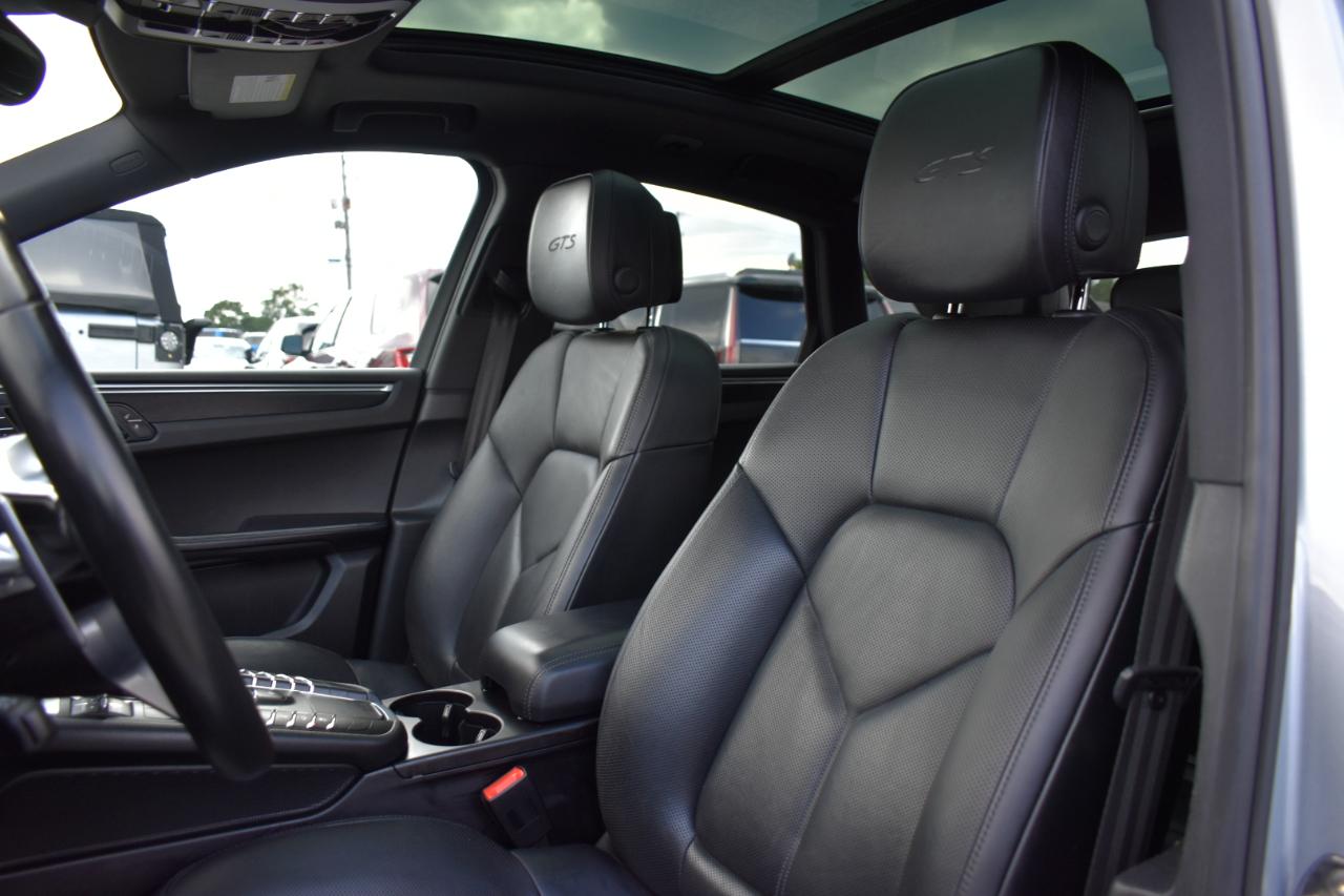 Porsche Macan GTS 2017