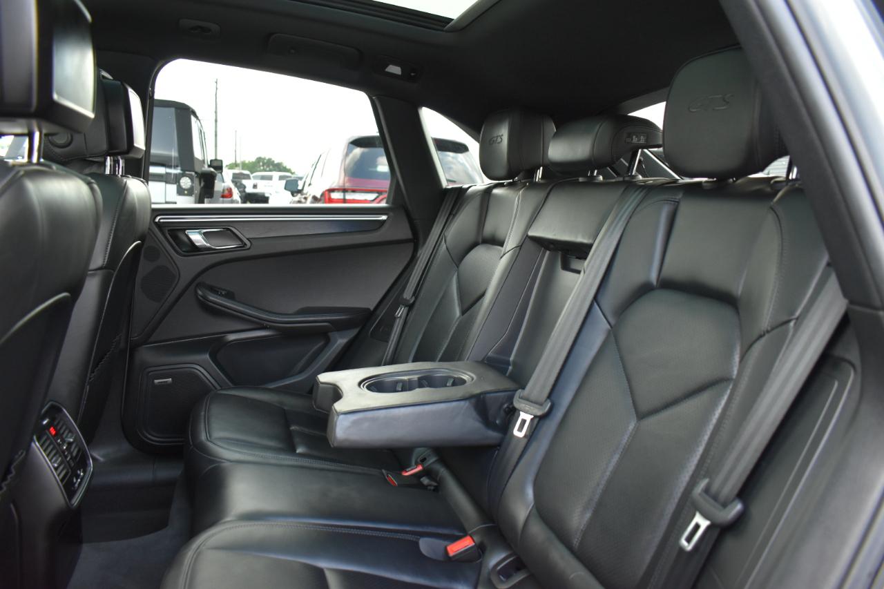 Porsche Macan GTS 2017
