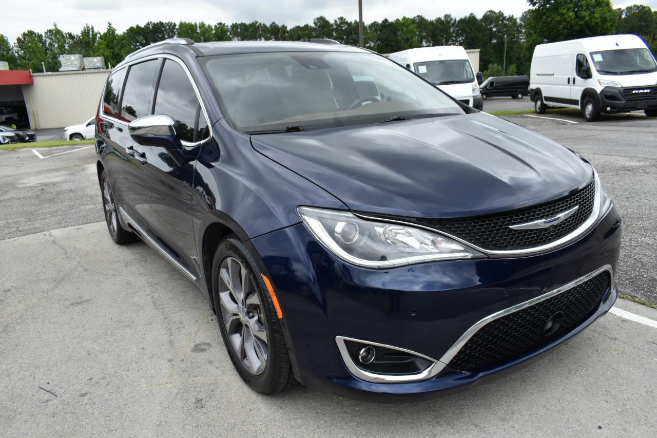 Chrysler Pacifica Limited 2019