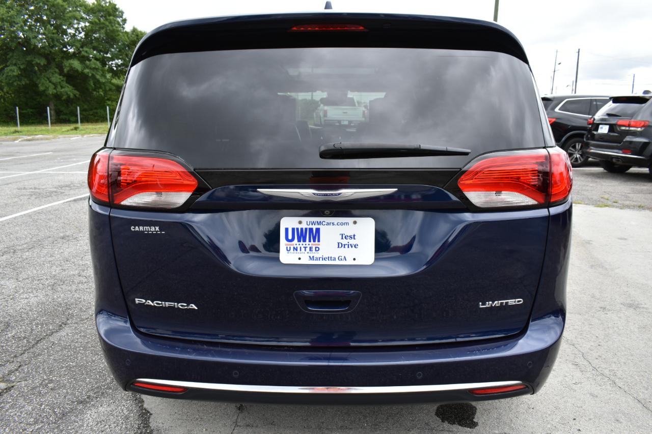 Chrysler Pacifica Limited 2019