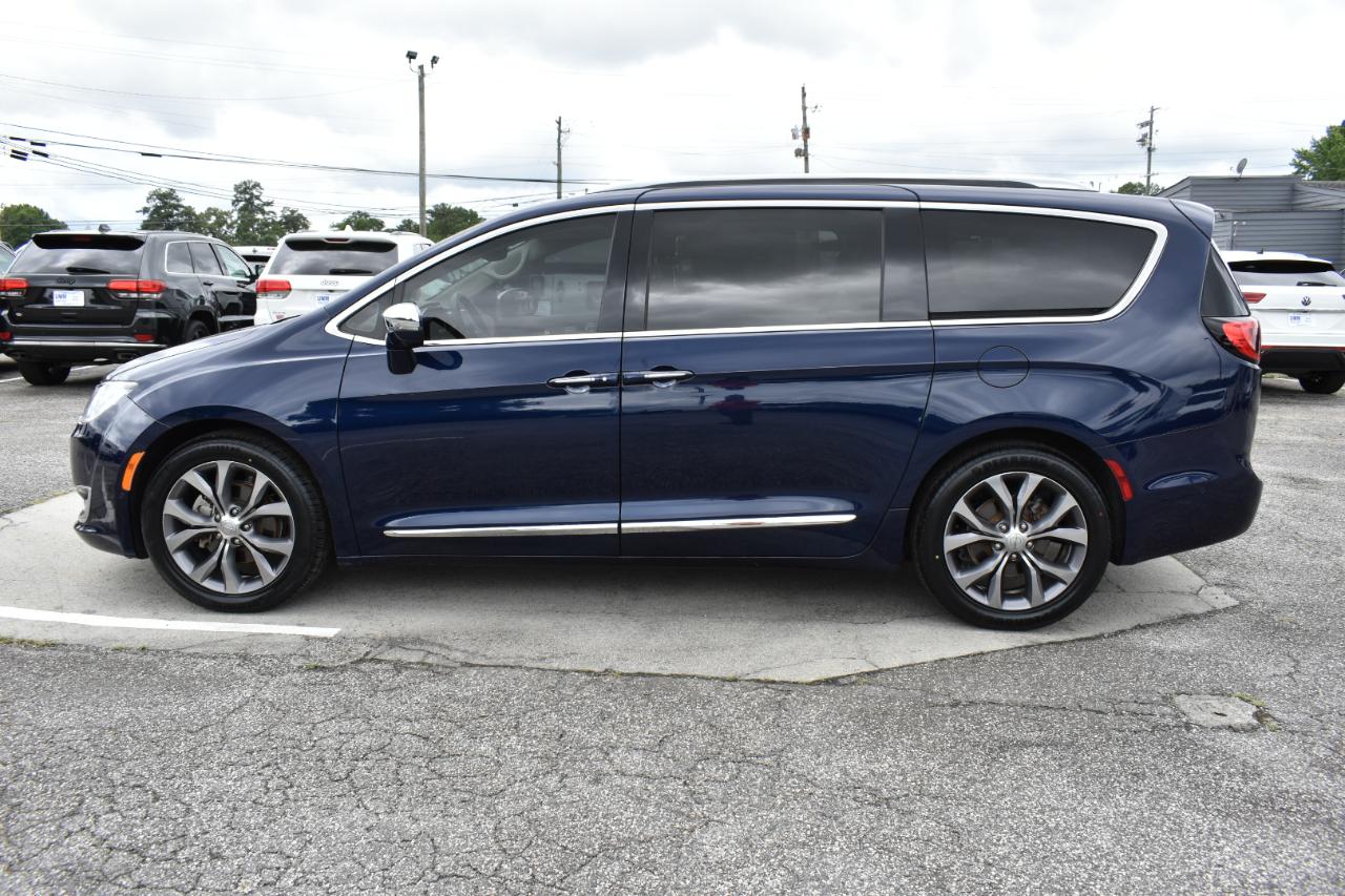 Chrysler Pacifica Limited 2019
