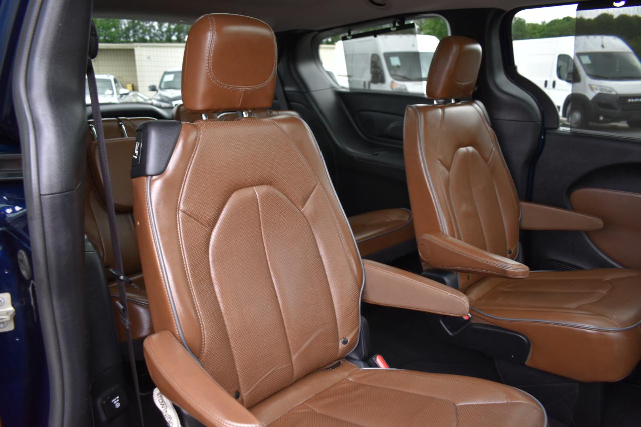 Chrysler Pacifica Limited 2019