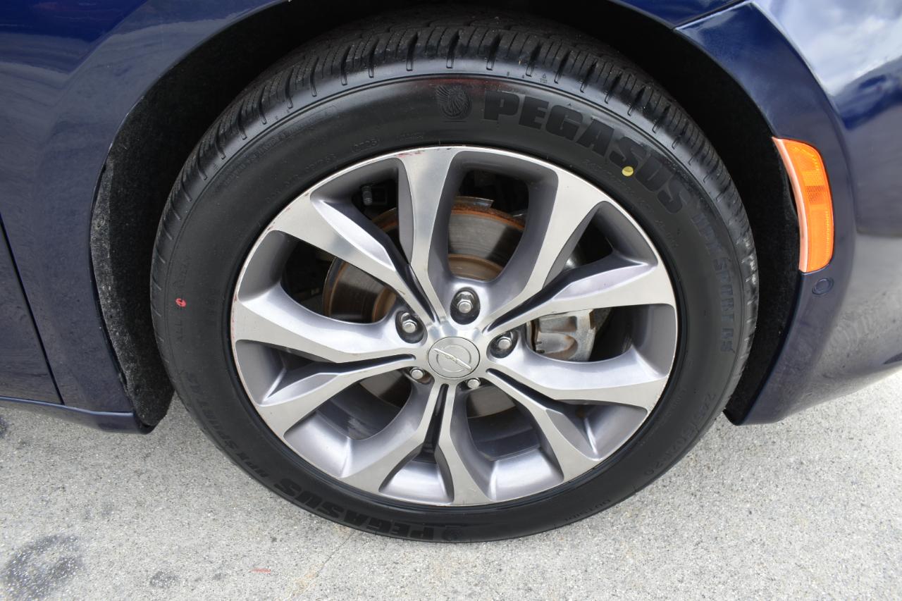 Chrysler Pacifica Limited 2019
