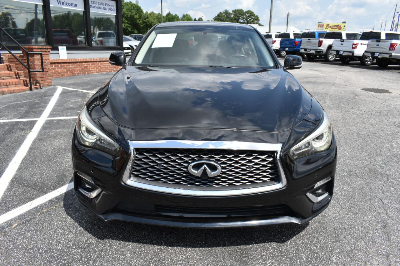 Infiniti Q50 3.0t LUXE 2019