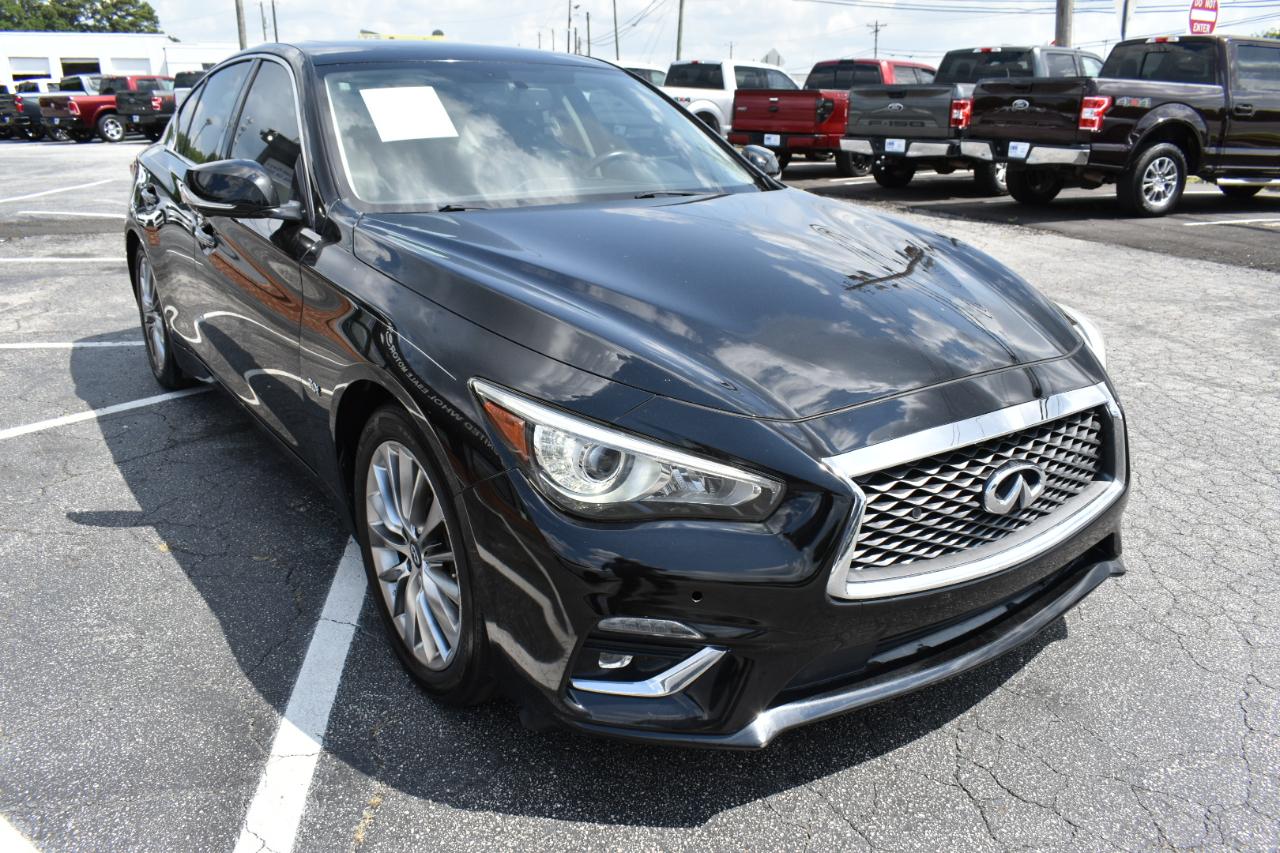 Infiniti Q50 3.0t LUXE 2019