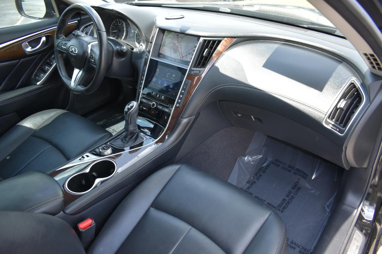 Infiniti Q50 3.0t LUXE 2019