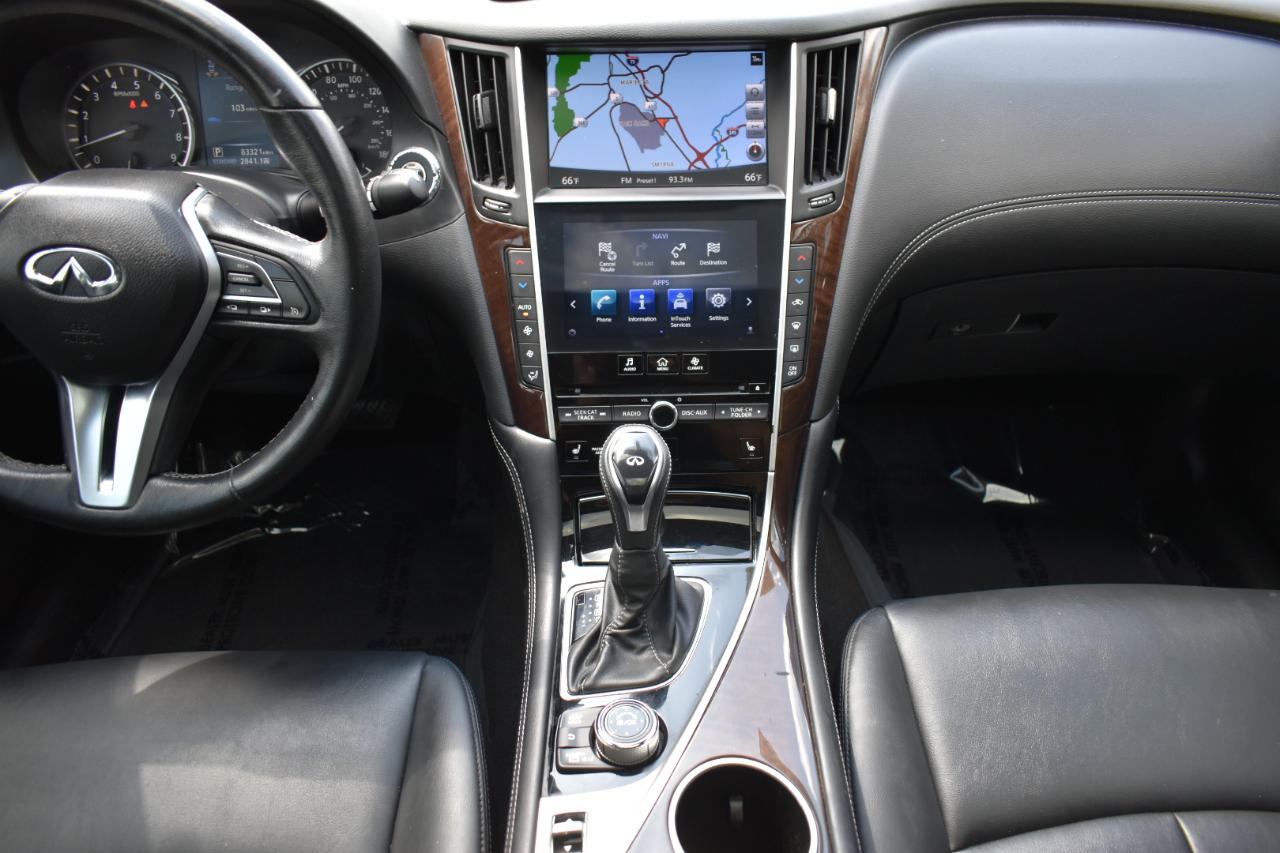 Infiniti Q50 3.0t LUXE 2019