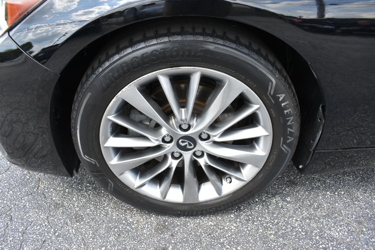 Infiniti Q50 3.0t LUXE 2019
