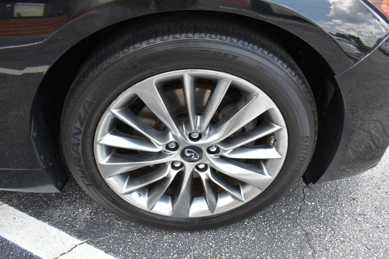 Infiniti Q50 3.0t LUXE 2019
