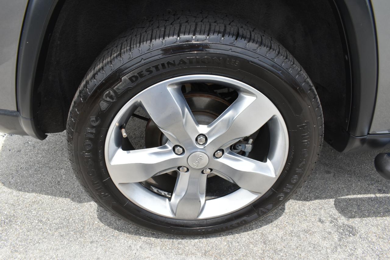 Jeep Grand Cherokee Overland 4WD 2012