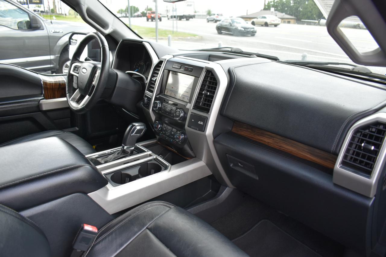 Ford F-150 2WD SuperCrew 145" Platinum 2019