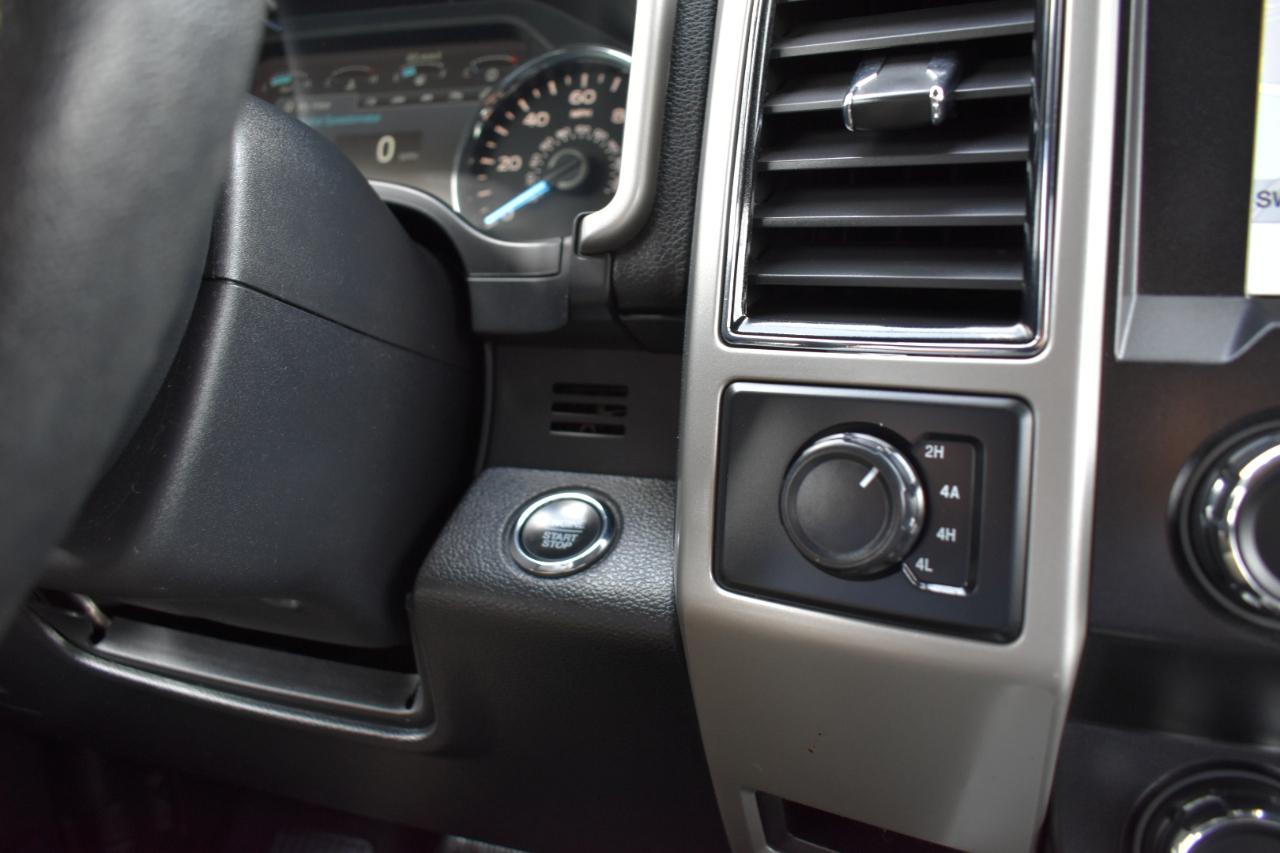 Ford F-150 2WD SuperCrew 145" Platinum 2019