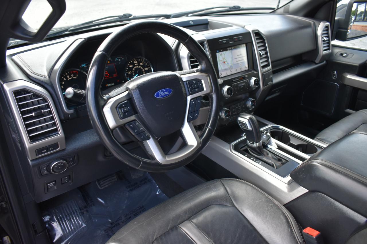 Ford F-150 2WD SuperCrew 145" Platinum 2019