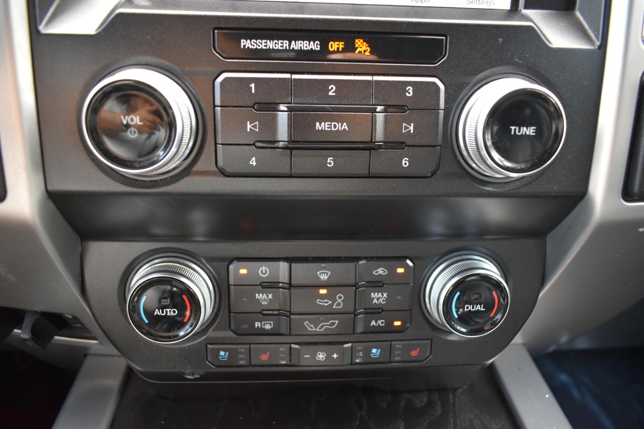 Ford F-150 2WD SuperCrew 145" Platinum 2019