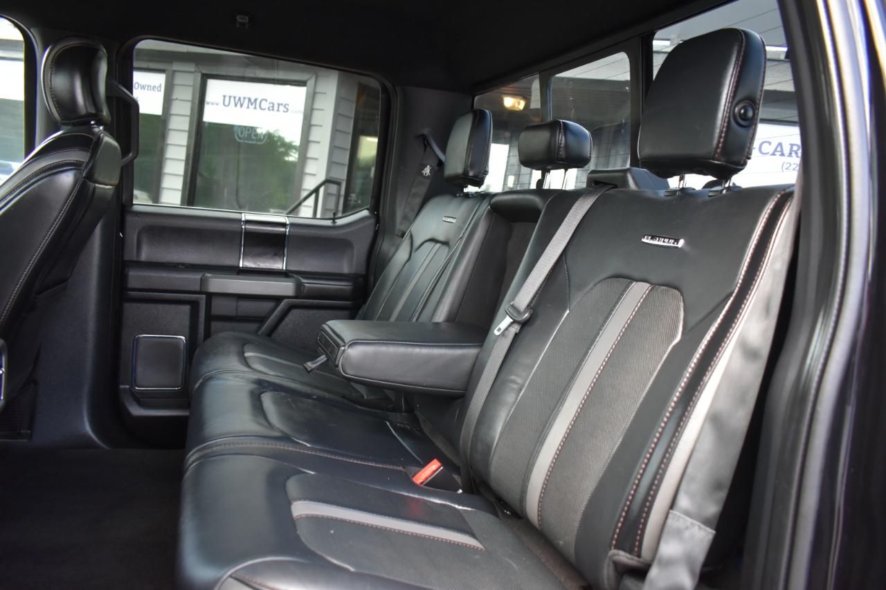 Ford F-150 2WD SuperCrew 145" Platinum 2019