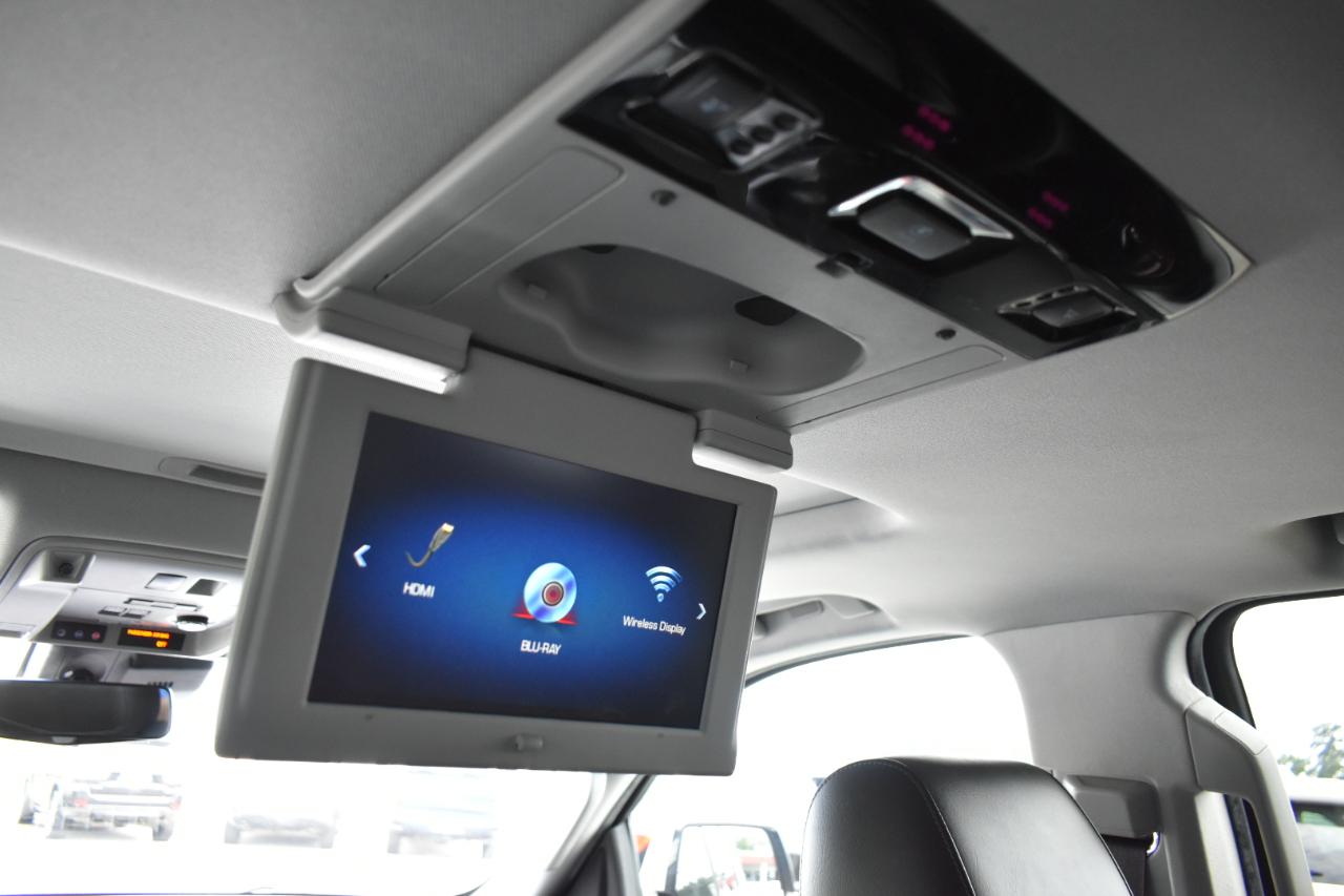 Cadillac Escalade Luxury 2WD 2017