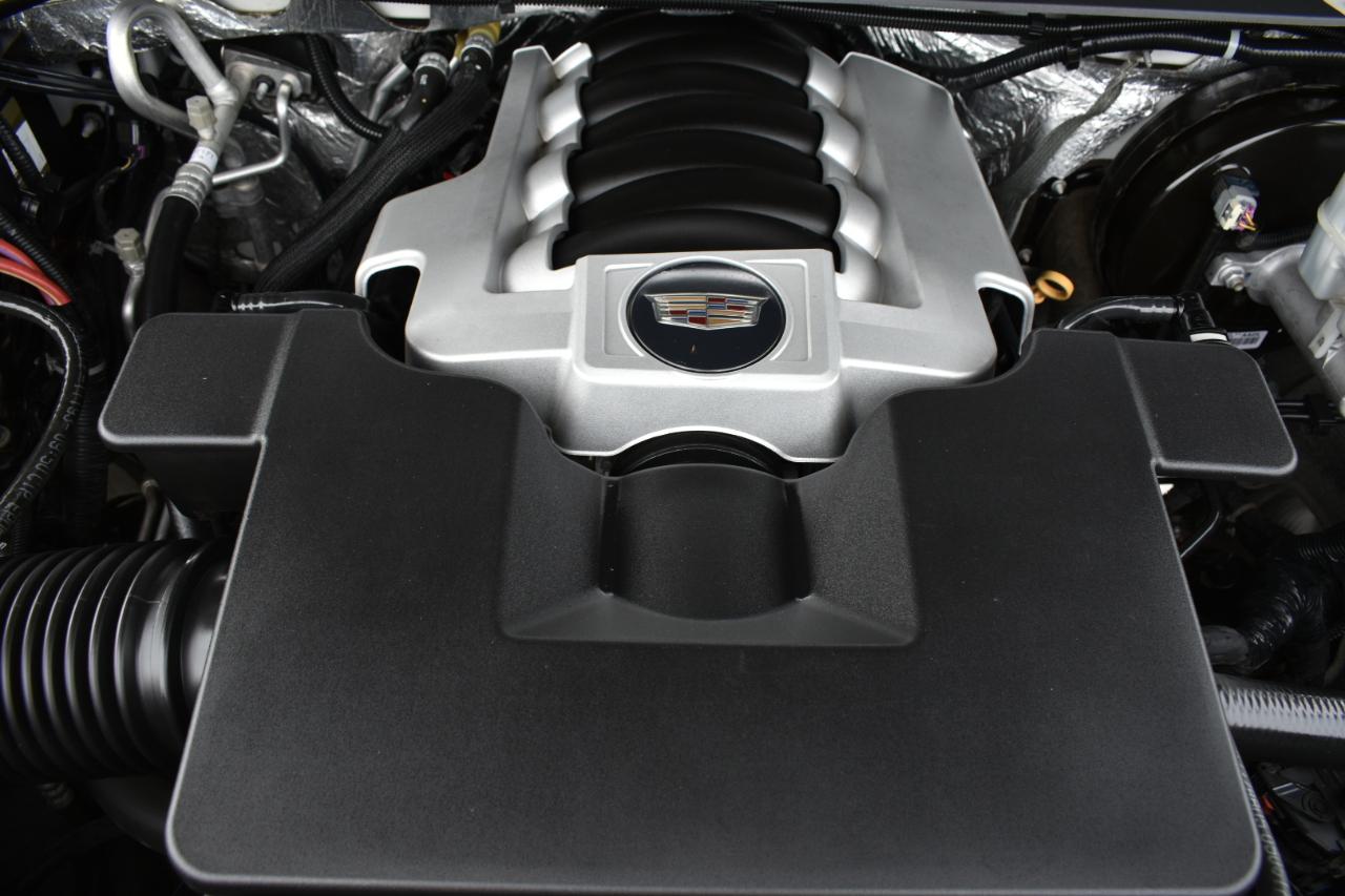 Cadillac Escalade Luxury 2WD 2017